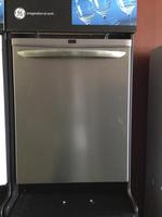 TIMED ONLINE AUCTION 275+ NEW BRAND NAME APPLIANCES - FLOOR MODELS  Auction Photo