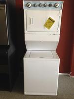 TIMED ONLINE AUCTION 275+ NEW BRAND NAME APPLIANCES - FLOOR MODELS  Auction Photo