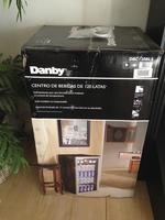 TIMED ONLINE AUCTION 275+ NEW BRAND NAME APPLIANCES - FLOOR MODELS  Auction Photo