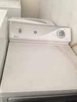 TIMED ONLINE AUCTION 275+ NEW BRAND NAME APPLIANCES - FLOOR MODELS  Auction Photo