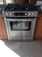 TIMED ONLINE AUCTION 275+ NEW BRAND NAME APPLIANCES - FLOOR MODELS  Auction Photo