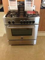 TIMED ONLINE AUCTION 275+ NEW BRAND NAME APPLIANCES - FLOOR MODELS  Auction Photo