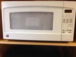 TIMED ONLINE AUCTION 275+ NEW BRAND NAME APPLIANCES - FLOOR MODELS  Auction Photo