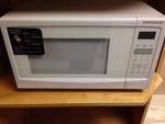 TIMED ONLINE AUCTION 275+ NEW BRAND NAME APPLIANCES - FLOOR MODELS  Auction Photo
