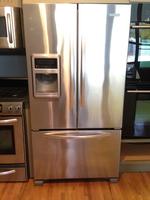 TIMED ONLINE AUCTION 275+ NEW BRAND NAME APPLIANCES - FLOOR MODELS  Auction Photo