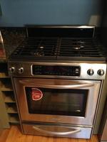 TIMED ONLINE AUCTION 275+ NEW BRAND NAME APPLIANCES - FLOOR MODELS  Auction Photo