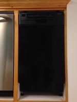 TIMED ONLINE AUCTION 275+ NEW BRAND NAME APPLIANCES - FLOOR MODELS  Auction Photo