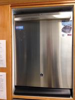 TIMED ONLINE AUCTION 275+ NEW BRAND NAME APPLIANCES - FLOOR MODELS  Auction Photo