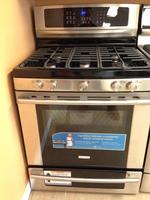 TIMED ONLINE AUCTION 275+ NEW BRAND NAME APPLIANCES - FLOOR MODELS  Auction Photo