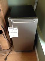 TIMED ONLINE AUCTION 275+ NEW BRAND NAME APPLIANCES - FLOOR MODELS  Auction Photo