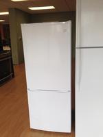 TIMED ONLINE AUCTION 275+ NEW BRAND NAME APPLIANCES - FLOOR MODELS  Auction Photo