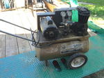 CAMPBELL HAUSFELD 3/4HP PORTABLE AIR COMPRESSOR Auction Photo