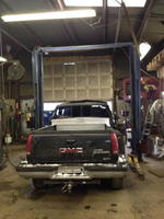 AUTOMOTIVE REPAIR EQUIPMENT - FORKLIFT - SHOP EQUIPMENT - COLLECTIBLES - BOAT - VINYL SIDING Auction Photo