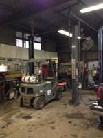 AUTOMOTIVE REPAIR EQUIPMENT - FORKLIFT - SHOP EQUIPMENT - COLLECTIBLES - BOAT - VINYL SIDING Auction Photo