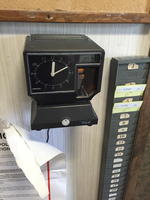 TIMED ONLINE AUCTION PRINT SHOP EQUIPMENT - APPLE COMPUTERS - COPIERS Auction Photo