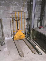 TIMED ONLINE AUCTION FUEL TRUCK - FORKLIFT - VANS - SHEET METAL EQUIPMENT Auction Photo