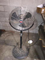 TIMED ONLINE AUCTION FUEL TRUCK - FORKLIFT - VANS - SHEET METAL EQUIPMENT Auction Photo