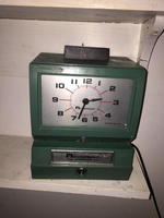 TIMED ONLINE AUCTION KITCHEN & REFRIGERATION EQUIPMENT - FURNITURE Auction Photo