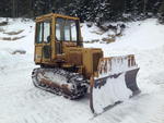 1985 CAT D3B CRAWLER DOZER Auction Photo
