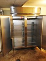 MASTER-BILT IHC HARDENING CABINET Auction Photo