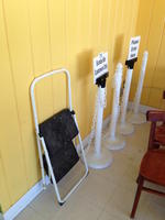 BARRICADES & STEP LADDER Auction Photo