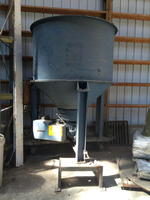 FLOORING & PELLET MILL EQUIPMENT - BOBCAT S300 - BOSS SIDELOADER - DELIVERY  TRUCK Auction Photo