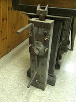 FLOORING & PELLET MILL EQUIPMENT - BOBCAT S300 - BOSS SIDELOADER - DELIVERY  TRUCK Auction Photo