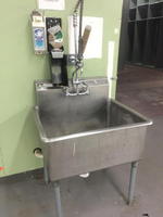 TIMED ONLINE AUCTION WAREHOUSE & OFFICE EQUIPMENT  Auction Photo