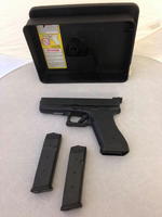 GLOCK 17 Auction Photo