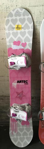 TIMED ONLINE AUCTION: CANNONDALE BIKES - SPORTS APPAREL & EQUIPMENT Auction Photo