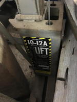 VERMETTE 10-12A MANUAL LIFT Auction Photo