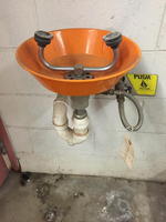 TIMED ONLINE AUCTION MEZZANINE- RESTAURANT EQUIP- AUTO LIFT - BOILERS Auction Photo