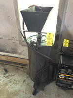 TOWING & RECOVERY EQUIPMENT - AUTO REPAIR, PROFESSIONAL & SPECIALTY TOOLS Auction Photo