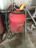 TOWING & RECOVERY EQUIPMENT - AUTO REPAIR, PROFESSIONAL & SPECIALTY TOOLS Auction Photo