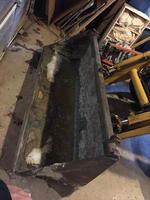 JD 110 bucket Auction Photo