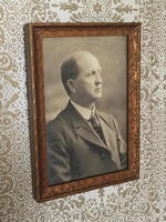 ESTATE AUCTION - FURNITURE - RUGS - PAINTINGS - BOOKS - CLOCKS Auction Photo