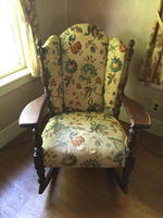 ESTATE AUCTION - FURNITURE - RUGS - PAINTINGS - BOOKS - CLOCKS Auction Photo