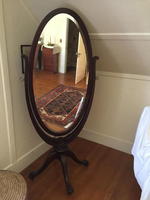 ESTATE AUCTION - FURNITURE - RUGS - PAINTINGS - BOOKS - CLOCKS Auction Photo