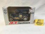 TIMED ONLINE AUCTION DIE CASTS & COLLECTIBLES Auction Photo