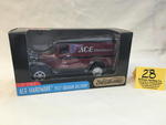 TIMED ONLINE AUCTION DIE CASTS & COLLECTIBLES Auction Photo