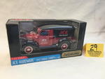 TIMED ONLINE AUCTION DIE CASTS & COLLECTIBLES Auction Photo