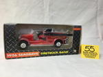 TIMED ONLINE AUCTION DIE CASTS & COLLECTIBLES Auction Photo