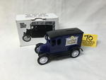 TIMED ONLINE AUCTION DIE CASTS & COLLECTIBLES Auction Photo