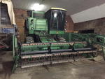 John Deere 6620 Combine Auction Photo