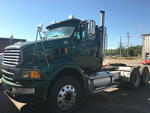 2005 STERLING ROAD TRACTOR Auction Photo