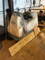 TENNANT FLOOR SCRUBBER Auction Photo