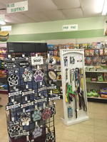 09 FORD F450 DUMP TRUCK W/ PLOW - 96 4WD TRACTOR - FORKLIFT - RETAIL INVENTORY - HOOP HOUSE  Auction Photo