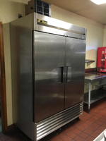 TIMED ONLINE AUCTION RESTAURANT & LOUNGE EQUIPMENT - MOTEL FURNITURE  Auction Photo