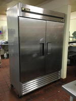 TIMED ONLINE AUCTION RESTAURANT & LOUNGE EQUIPMENT - MOTEL FURNITURE  Auction Photo