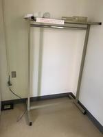 TIMED ONLINE AUCTION MODULAR WORKSTATIONS, SEATING, OFFICE FURNITURE  Auction Photo